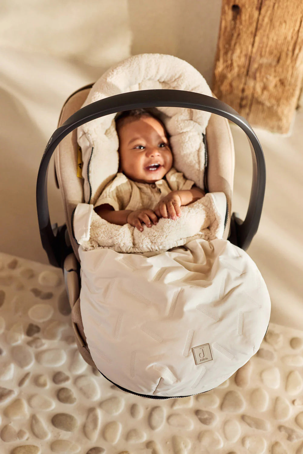 Voetenzak groep 0+ 3/5 punts gordel - Embossed